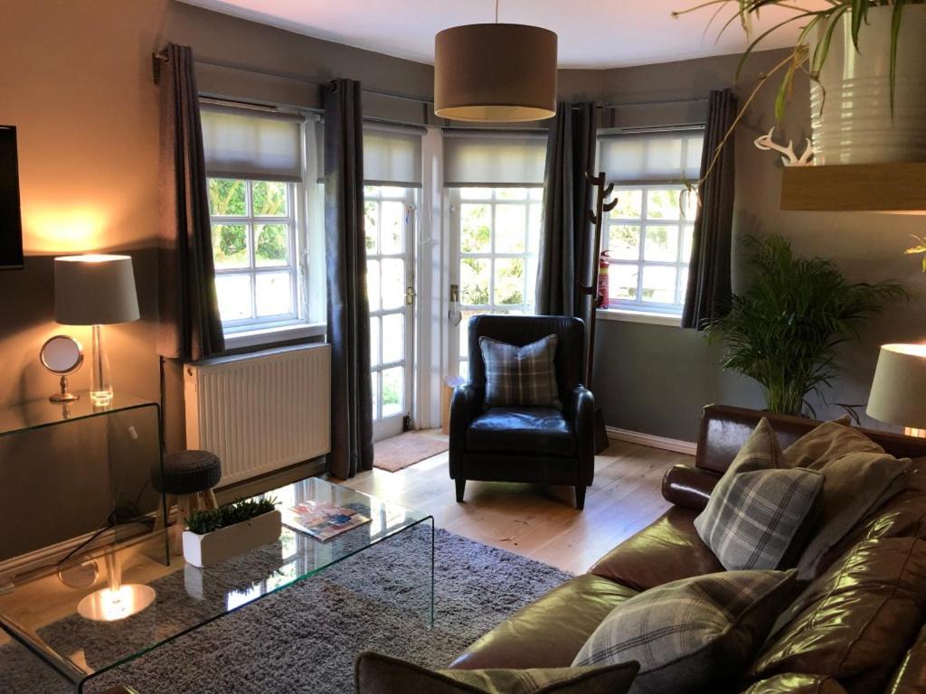 Loch Lomond Hideaways Drymen Exterior foto
